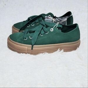 Converse "Chuck Taylor All Star Lift Ox Green & Khaki" Shoes Women's US 7.5! ✨️